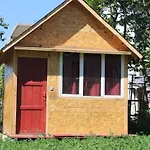 Backpacker Hostel *